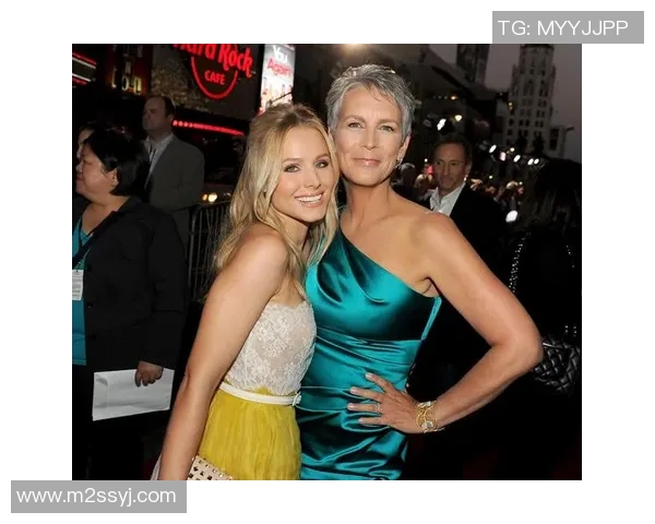 里贝里妻子婚后生活曝光，与法国足球名将携手共建幸福家庭